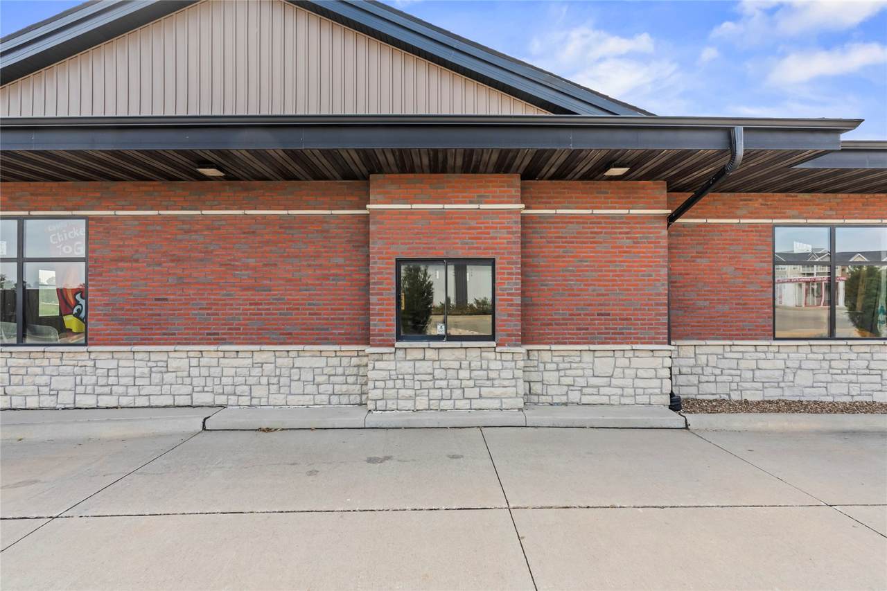https://bt-photos.global.ssl.fastly.net/cedarrapids/1280_boomver_1_2606598-2.jpg