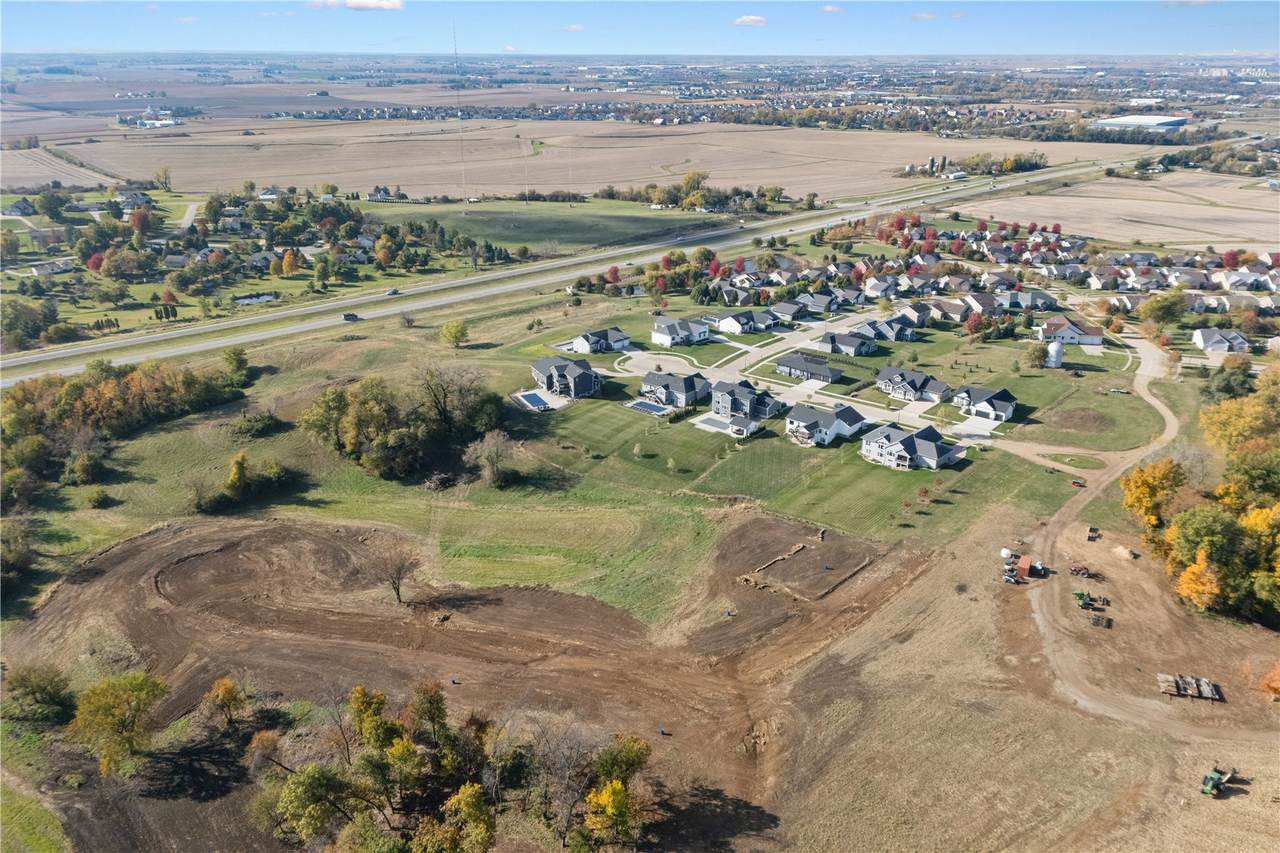 https://bt-photos.global.ssl.fastly.net/cedarrapids/1280_boomver_1_2606621-2.jpg