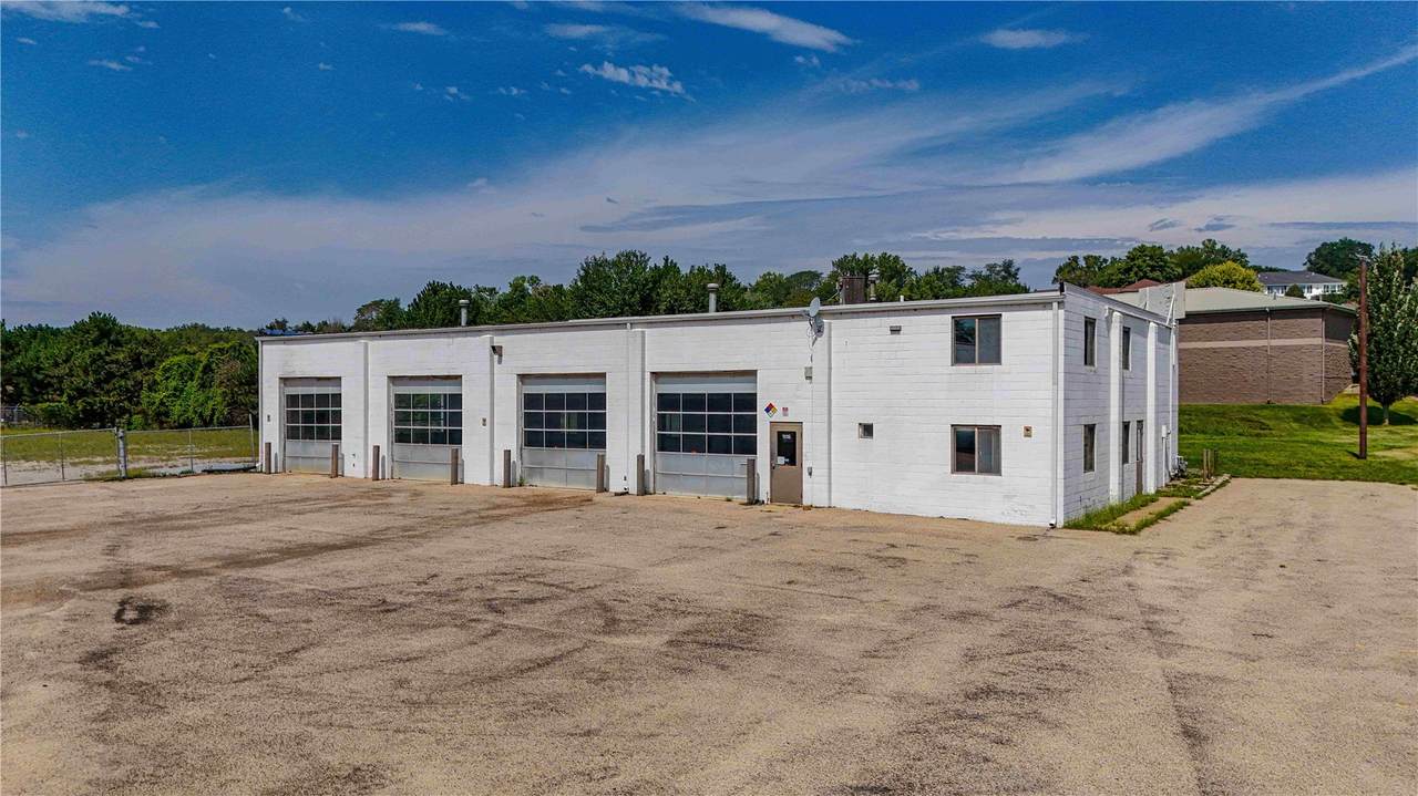 https://bt-photos.global.ssl.fastly.net/cedarrapids/1280_boomver_1_2606637-2.jpg