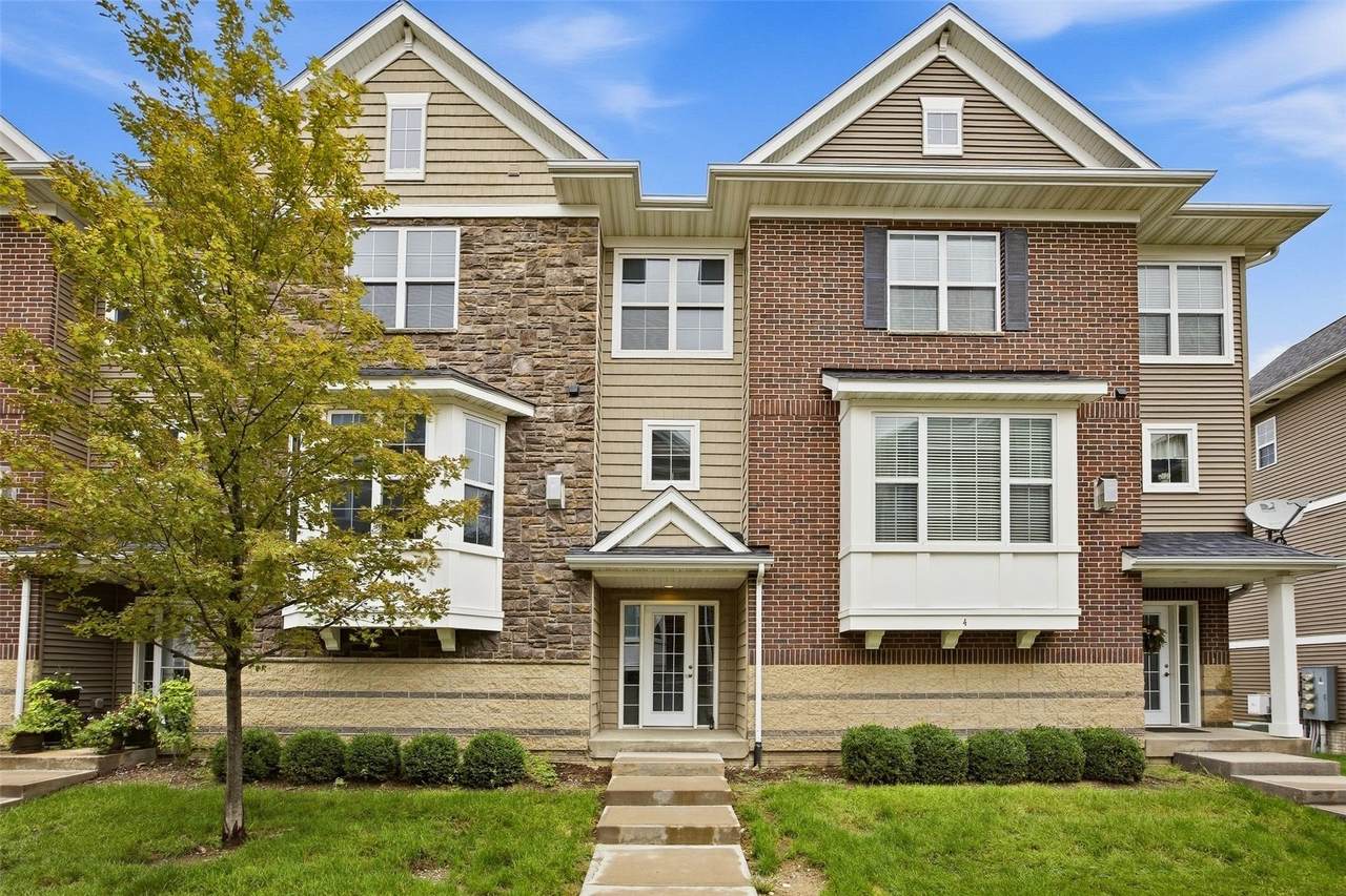 350 Clark Drive - Photo 1