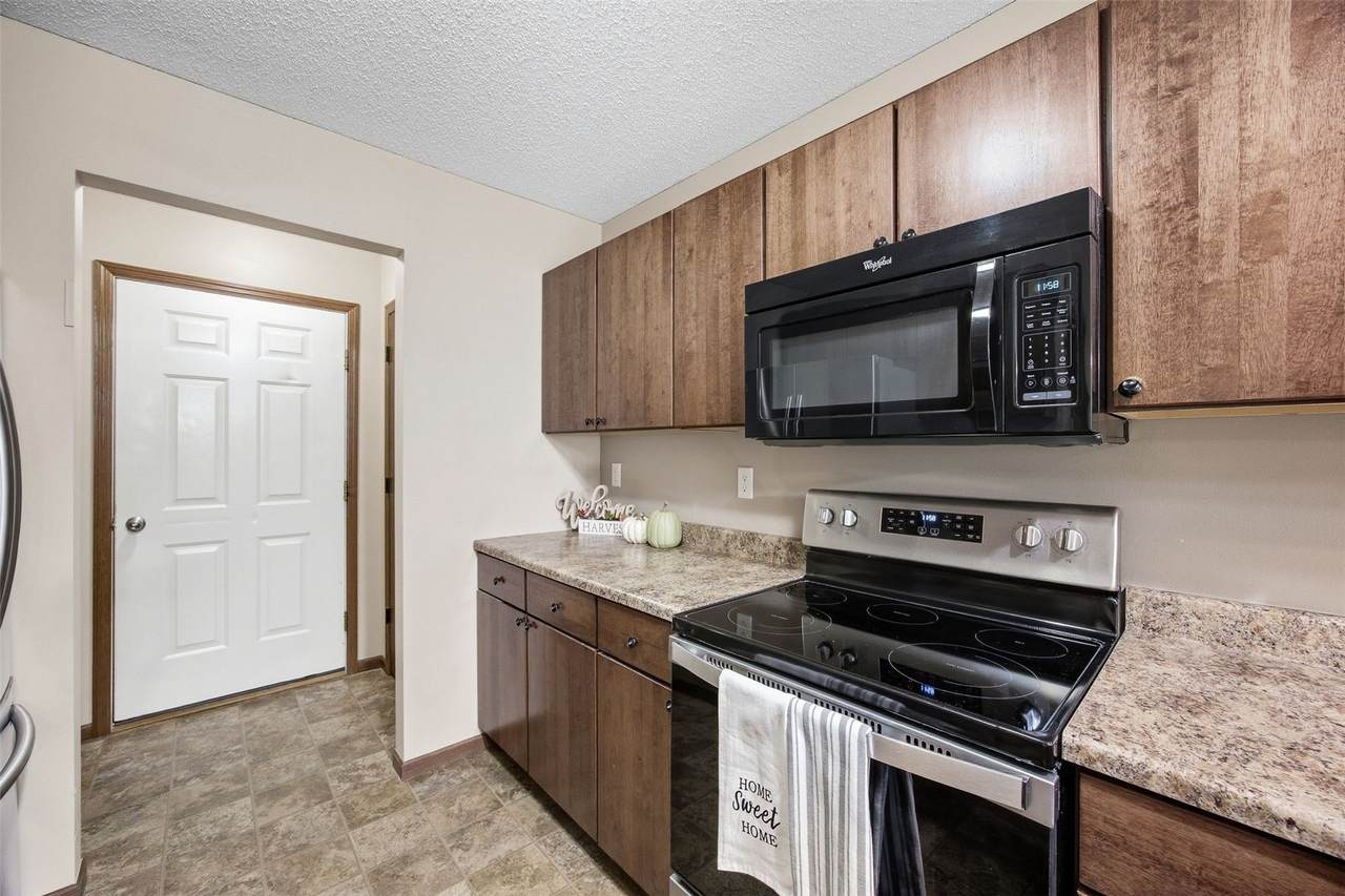 https://bt-photos.global.ssl.fastly.net/cedarrapids/1280_boomver_1_2606671-2.jpg