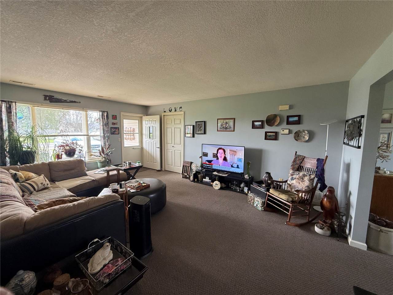 https://bt-photos.global.ssl.fastly.net/cedarrapids/1280_boomver_1_2606694-2.jpg