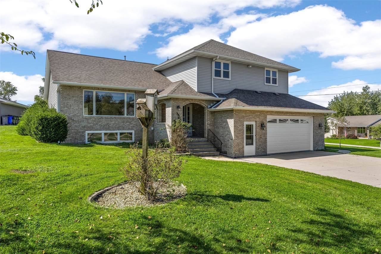 1370 Wiley Boulevard - Photo 1