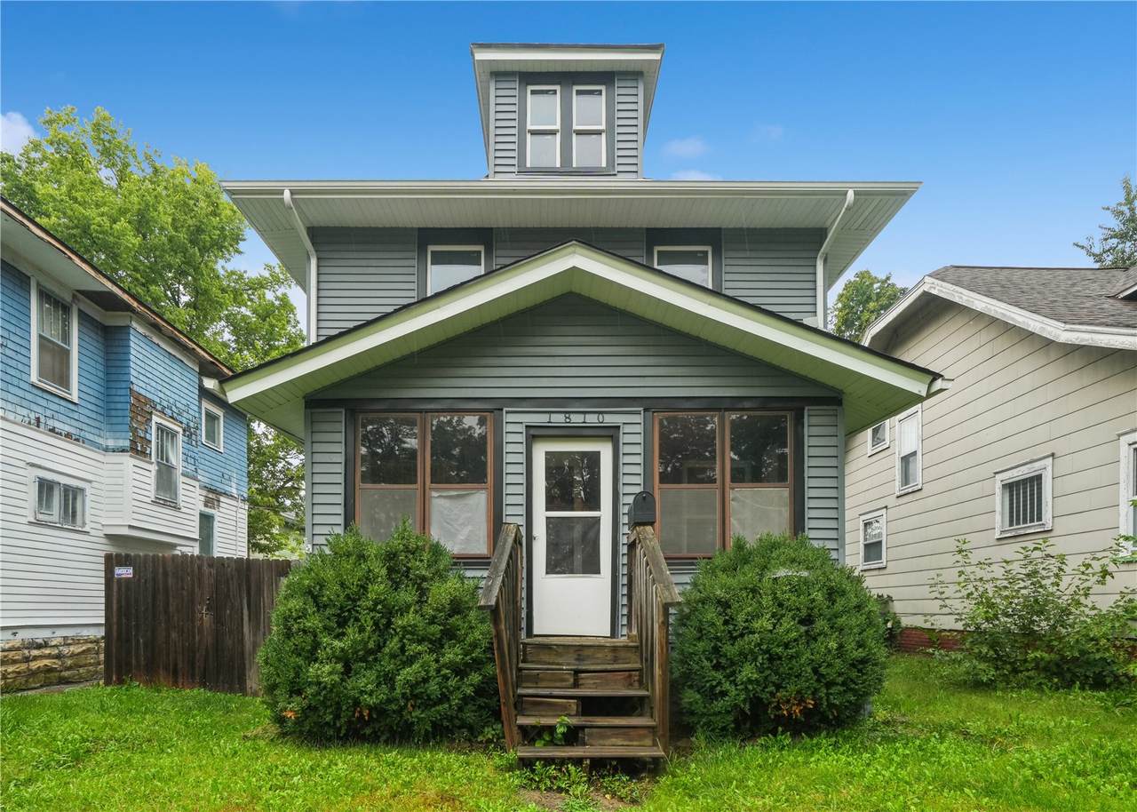 1810 Park Ave Se - Photo 1