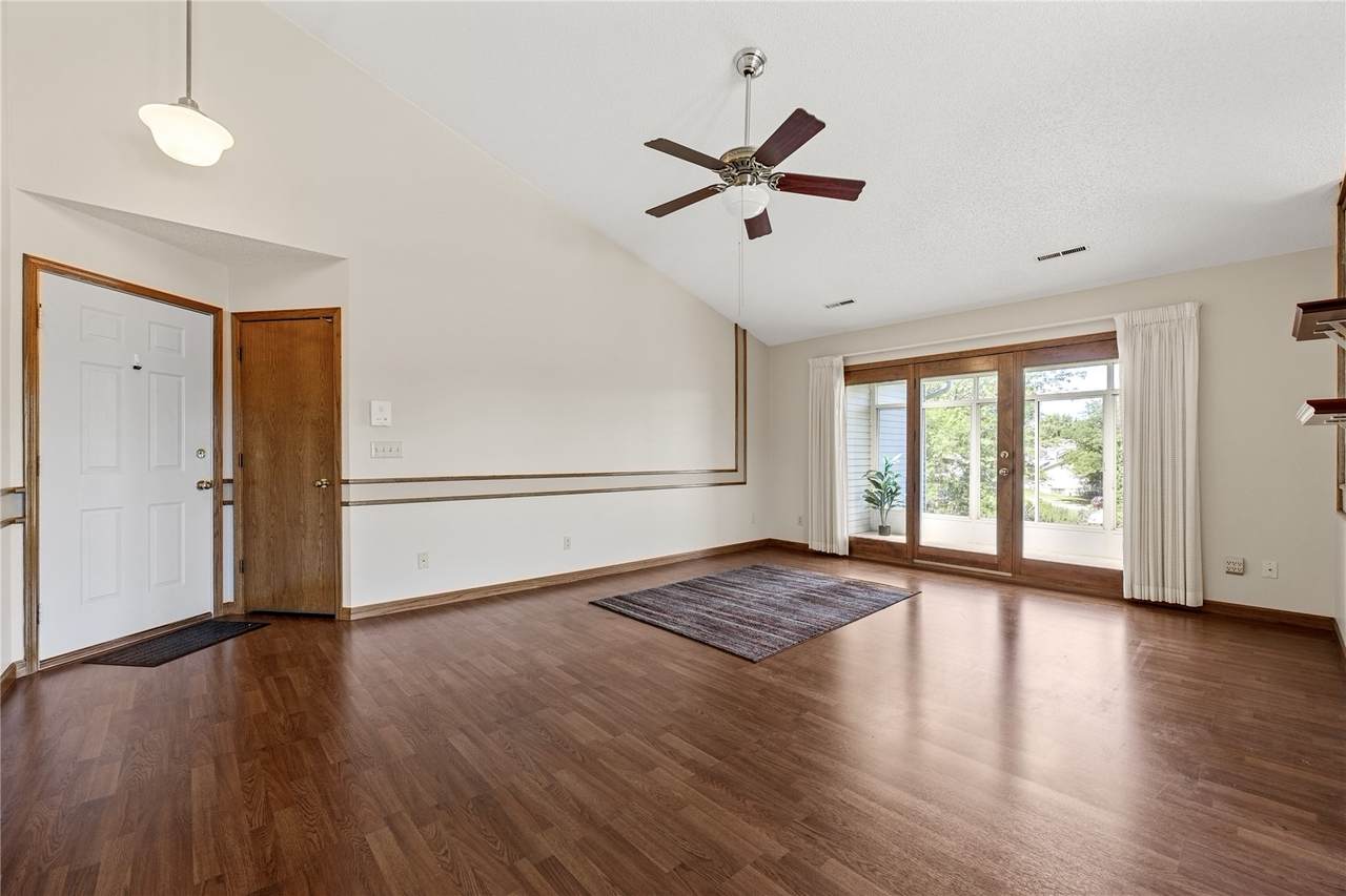 https://bt-photos.global.ssl.fastly.net/cedarrapids/1280_boomver_2_2401943-2.jpg