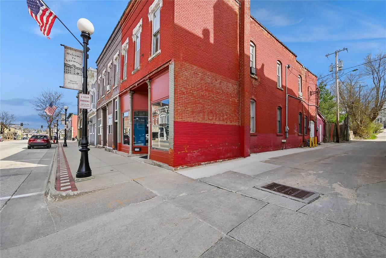 https://bt-photos.global.ssl.fastly.net/cedarrapids/1280_boomver_2_2504703-2.jpg