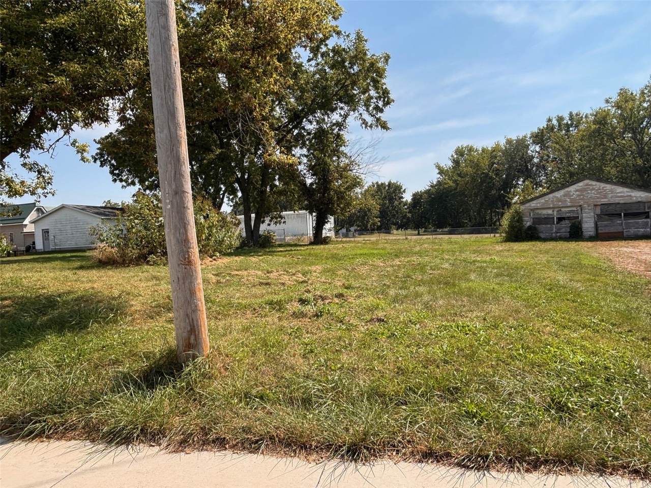 508 Vine St - Photo 1