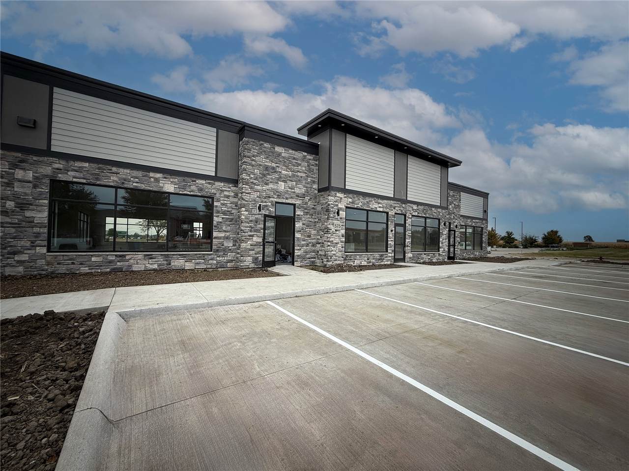 https://bt-photos.global.ssl.fastly.net/cedarrapids/1280_boomver_2_2507973-2.jpg