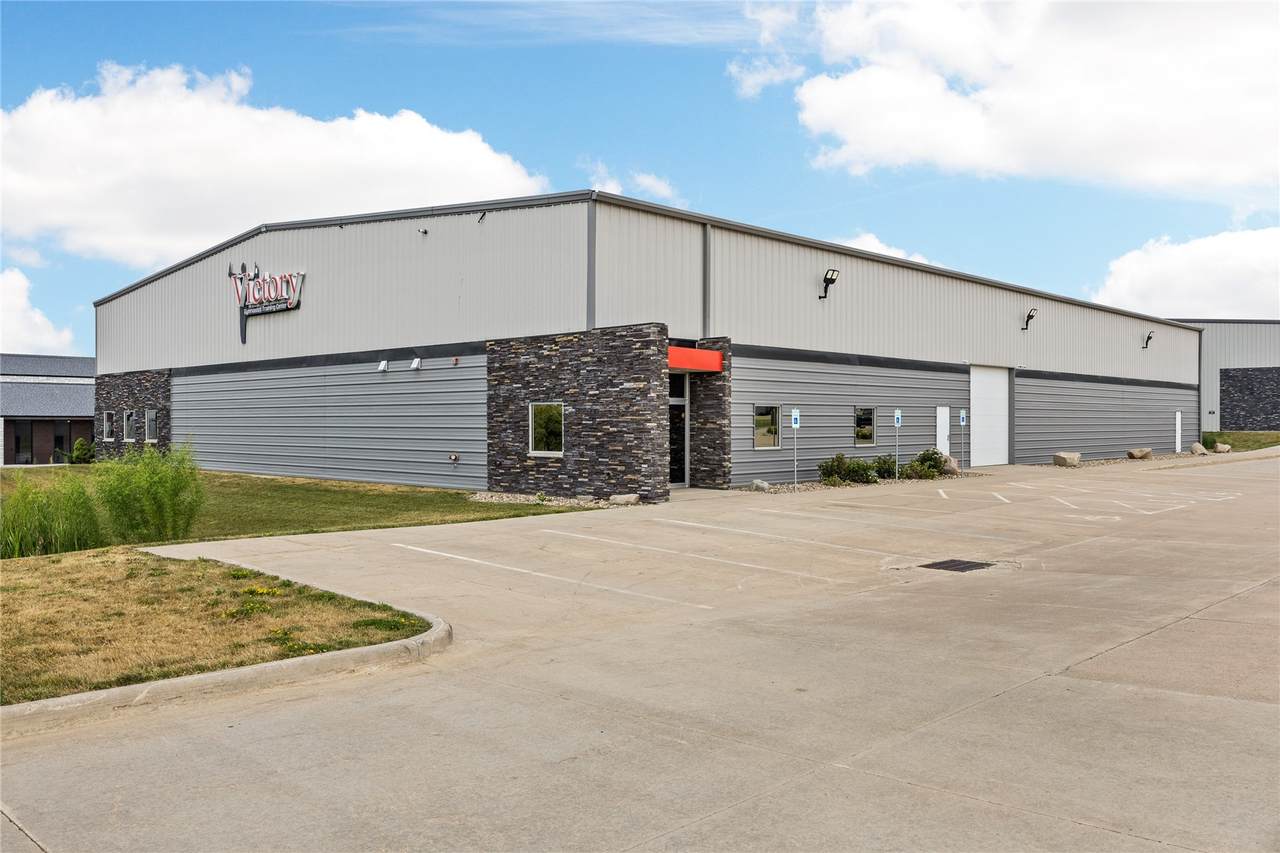 6200 N. Gateway Drive - Photo 1