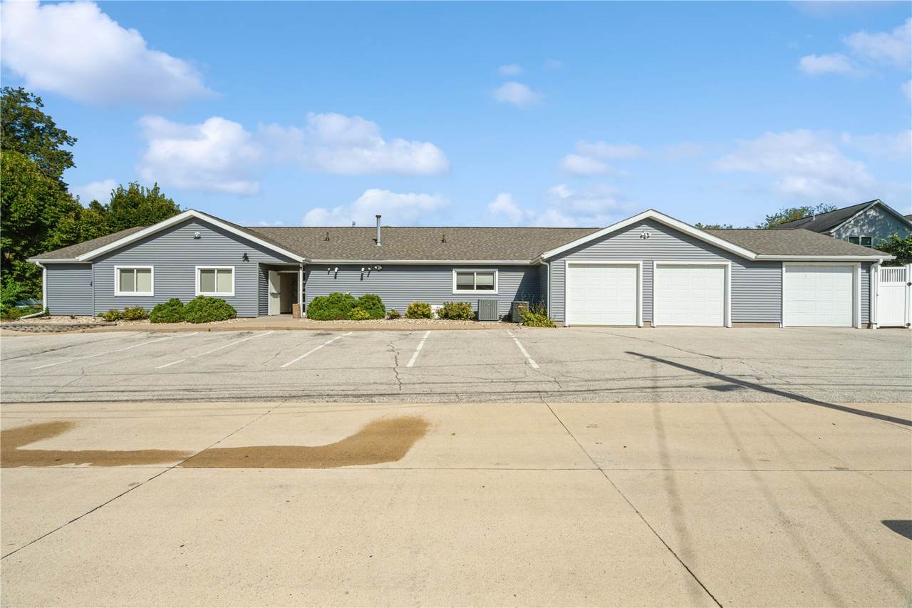 715 10th Avenue - Photo 1