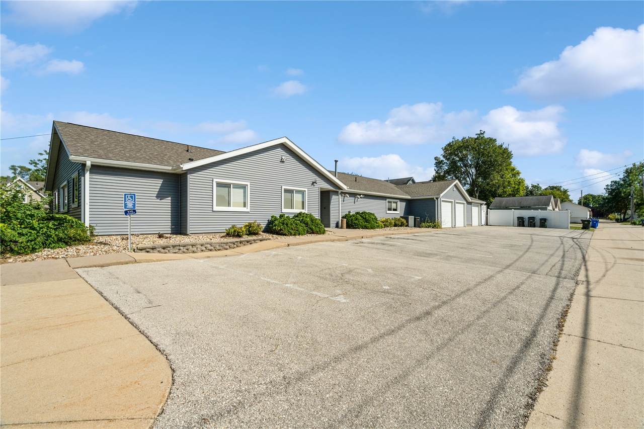 https://bt-photos.global.ssl.fastly.net/cedarrapids/1280_boomver_2_2508215-2.jpg