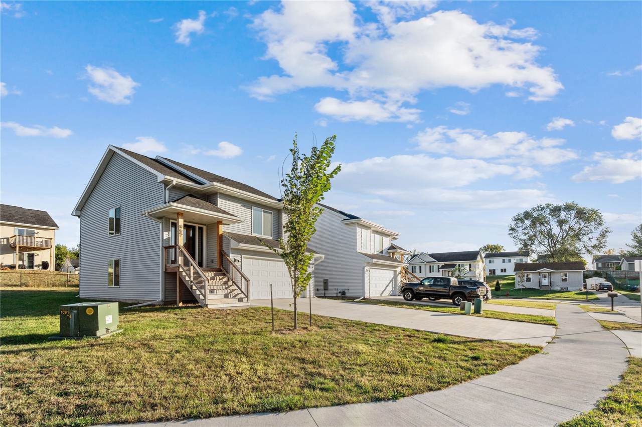 https://bt-photos.global.ssl.fastly.net/cedarrapids/1280_boomver_2_2508858-2.jpg