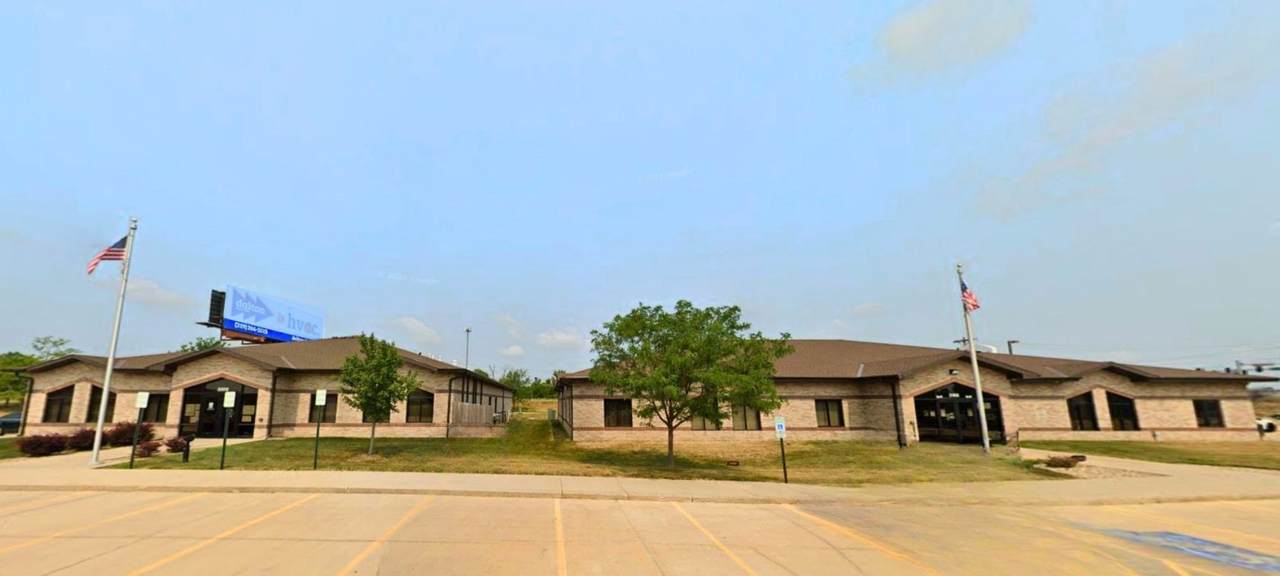 3165/3205 Williams Boulevard - Photo 1