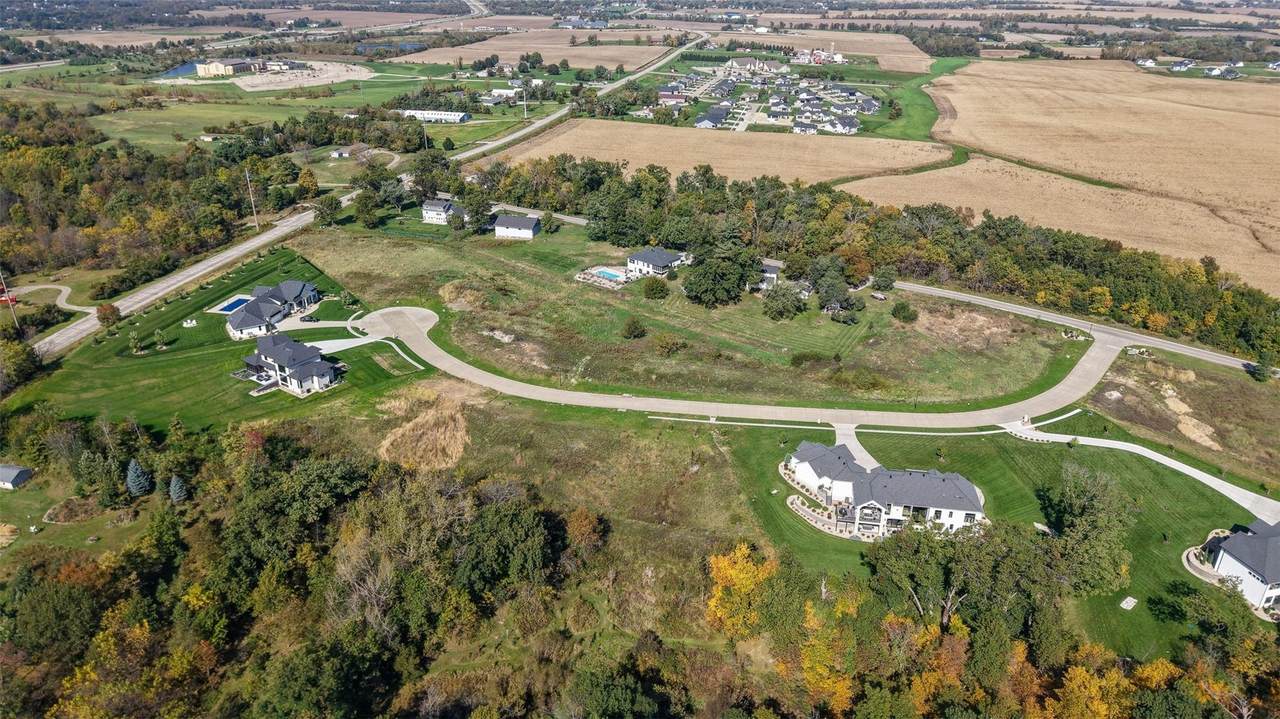 https://bt-photos.global.ssl.fastly.net/cedarrapids/1280_boomver_2_2509757-2.jpg