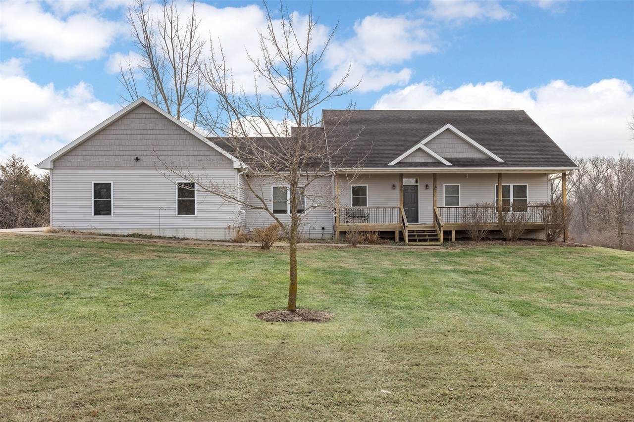 3115 143rd Lane - Photo 1