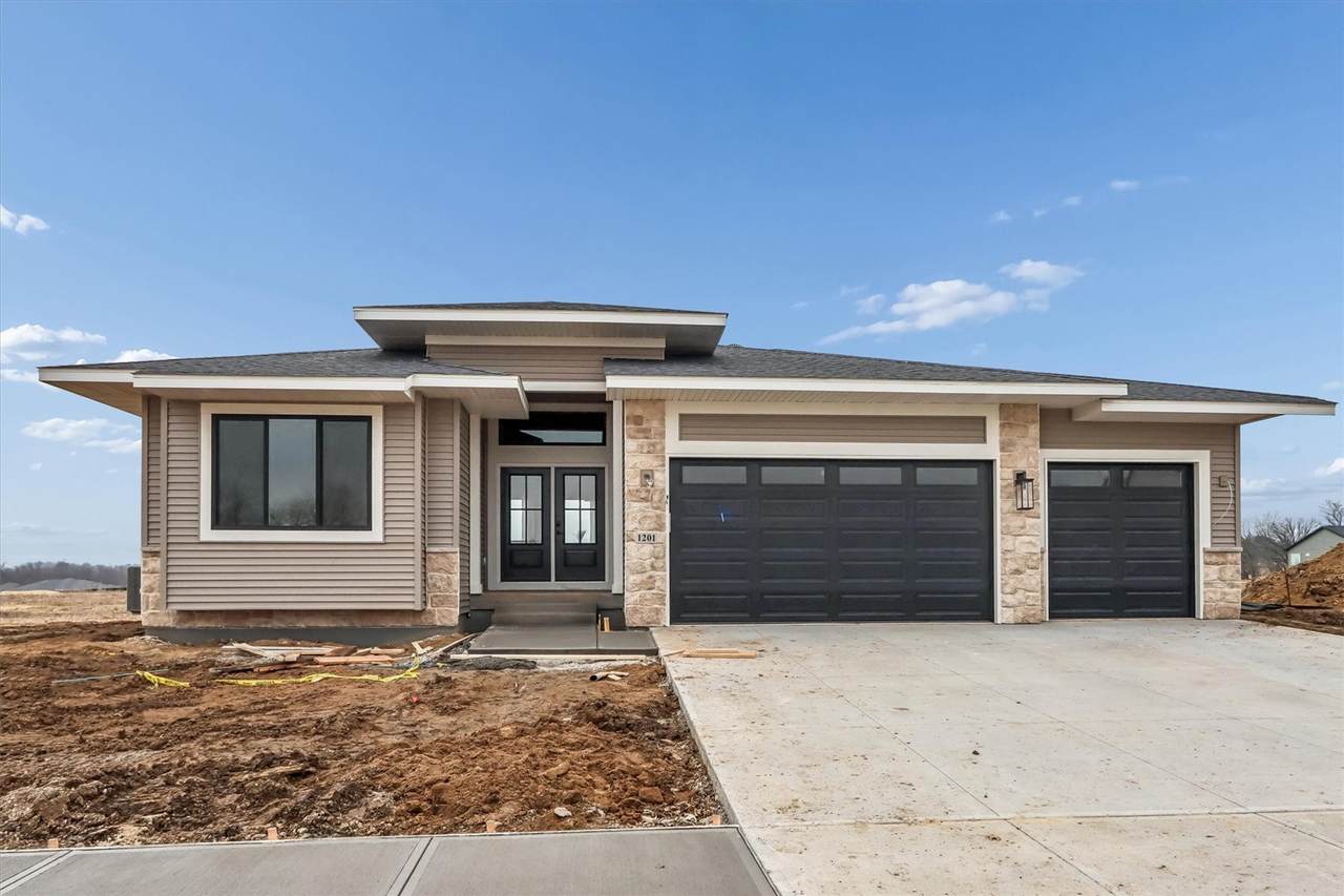 1201 Timber Trail - Photo 1