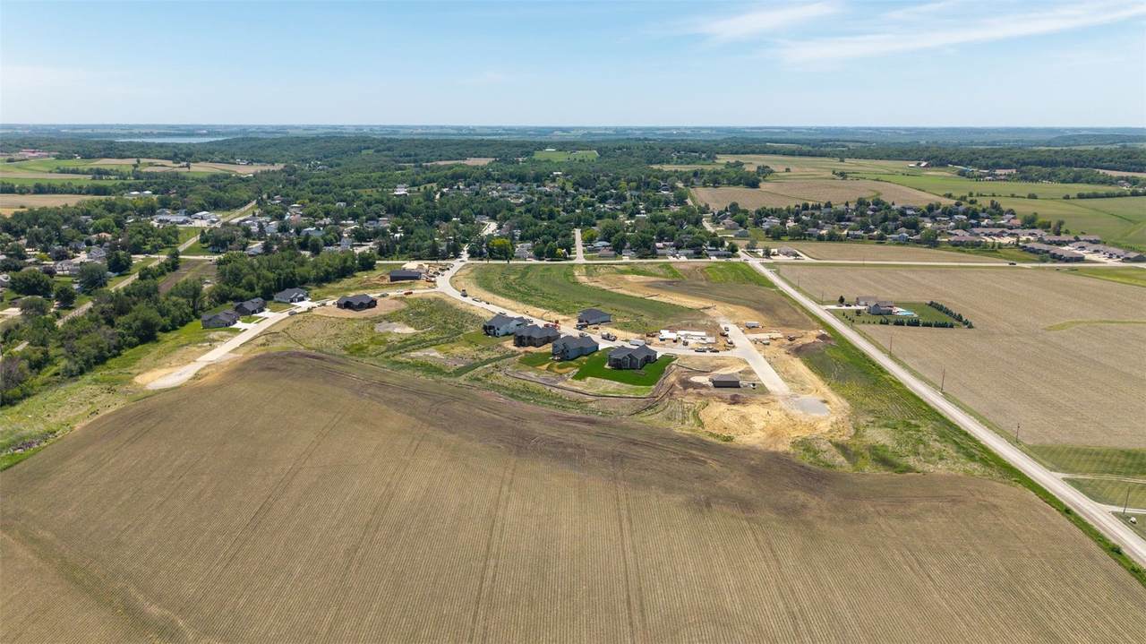 https://bt-photos.global.ssl.fastly.net/cedarrapids/1280_boomver_2_2600474-2.jpg