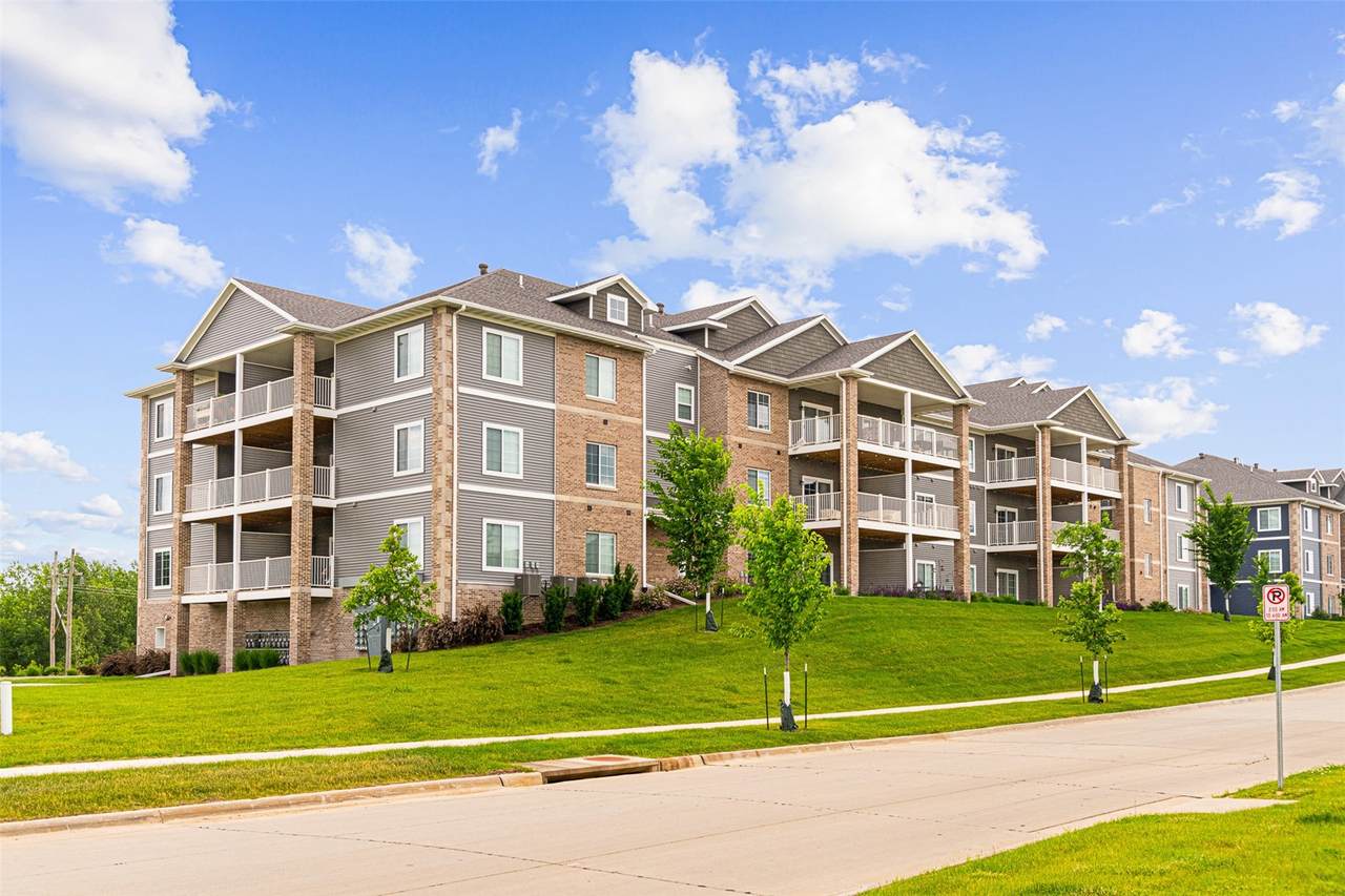 https://bt-photos.global.ssl.fastly.net/cedarrapids/1280_boomver_2_2600627-2.jpg