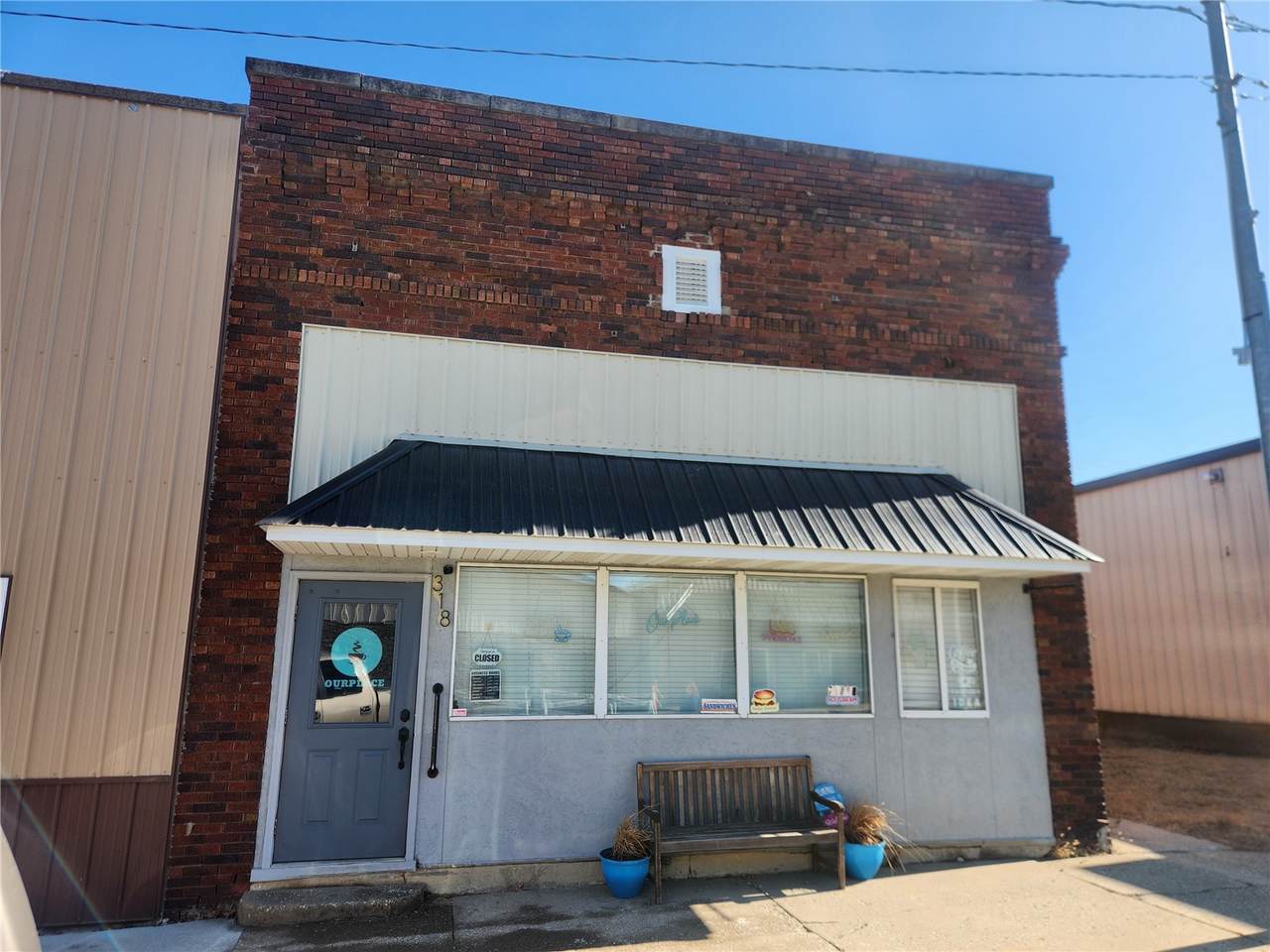318 Locust Street - Photo 1