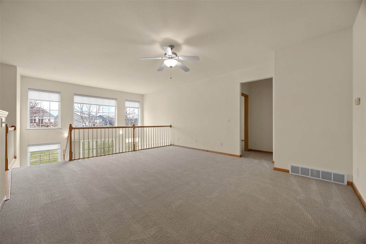 https://bt-photos.global.ssl.fastly.net/cedarrapids/orig_boomver_2_2601207-2.jpg