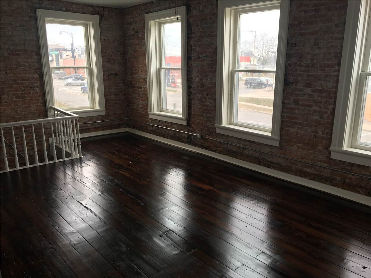 https://bt-photos.global.ssl.fastly.net/cedarrapids/orig_boomver_2_2601596-2.jpg