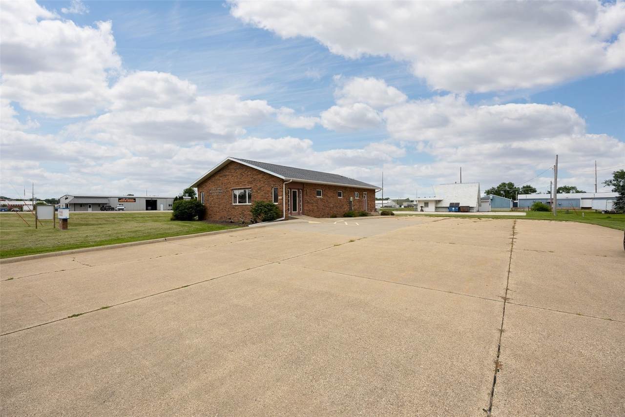 https://bt-photos.global.ssl.fastly.net/cedarrapids/1280_boomver_2_2601868-2.jpg