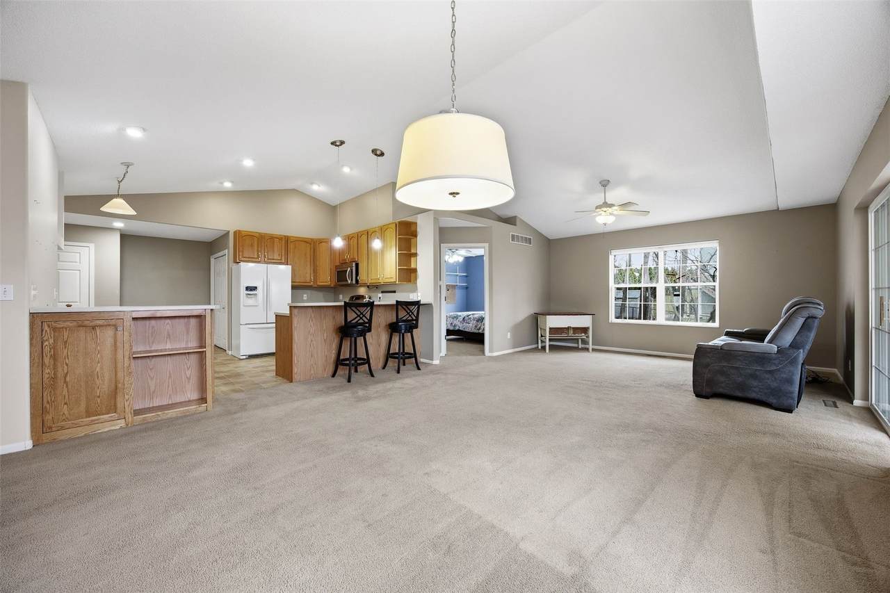 https://bt-photos.global.ssl.fastly.net/cedarrapids/1280_boomver_2_2602190-2.jpg
