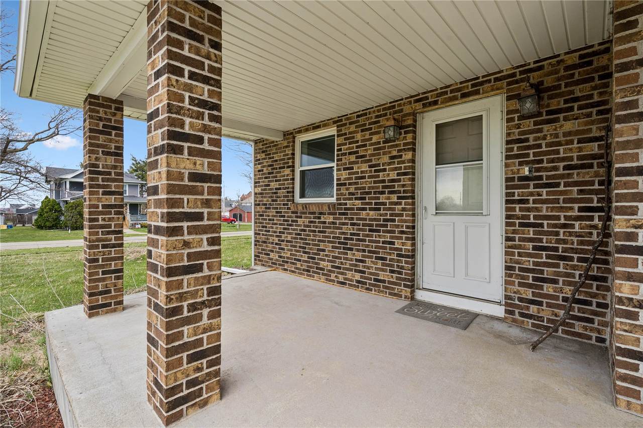 https://bt-photos.global.ssl.fastly.net/cedarrapids/1280_boomver_2_2602322-2.jpg