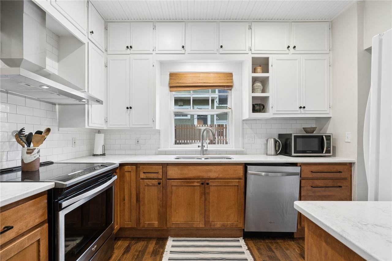 2226 5th Avenue - Photo 1
