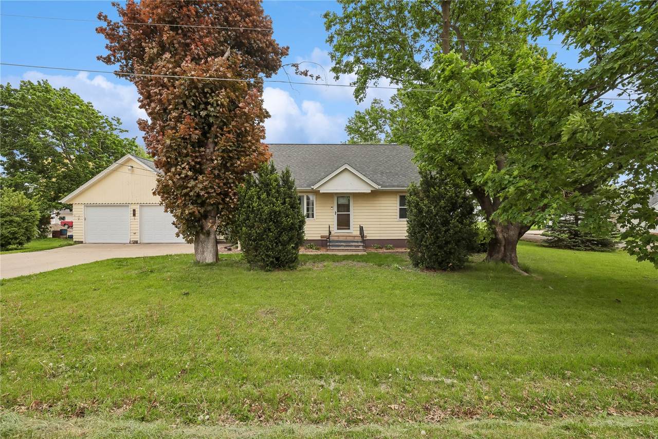 https://bt-photos.global.ssl.fastly.net/cedarrapids/1280_boomver_2_2603258-2.jpg