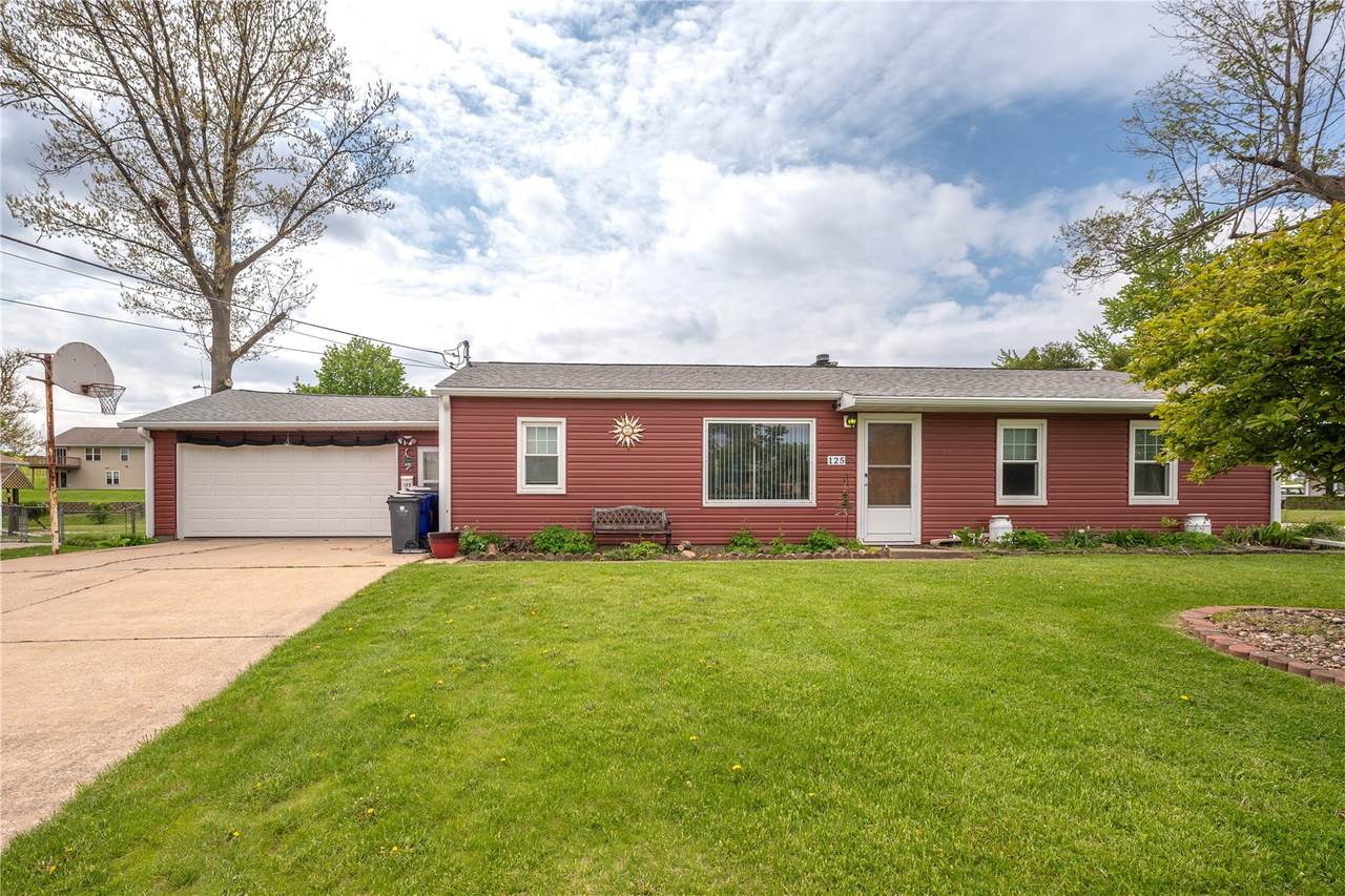 https://bt-photos.global.ssl.fastly.net/cedarrapids/1280_boomver_2_2603671-2.jpg