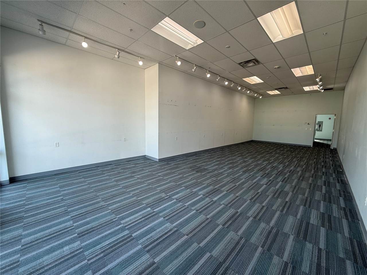 https://bt-photos.global.ssl.fastly.net/cedarrapids/1280_boomver_2_2603736-2.jpg