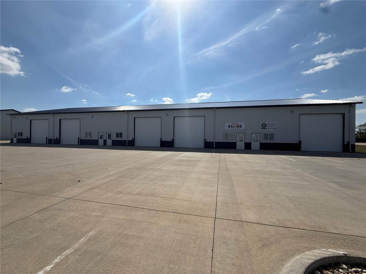 1750 Robins Road - Photo 1