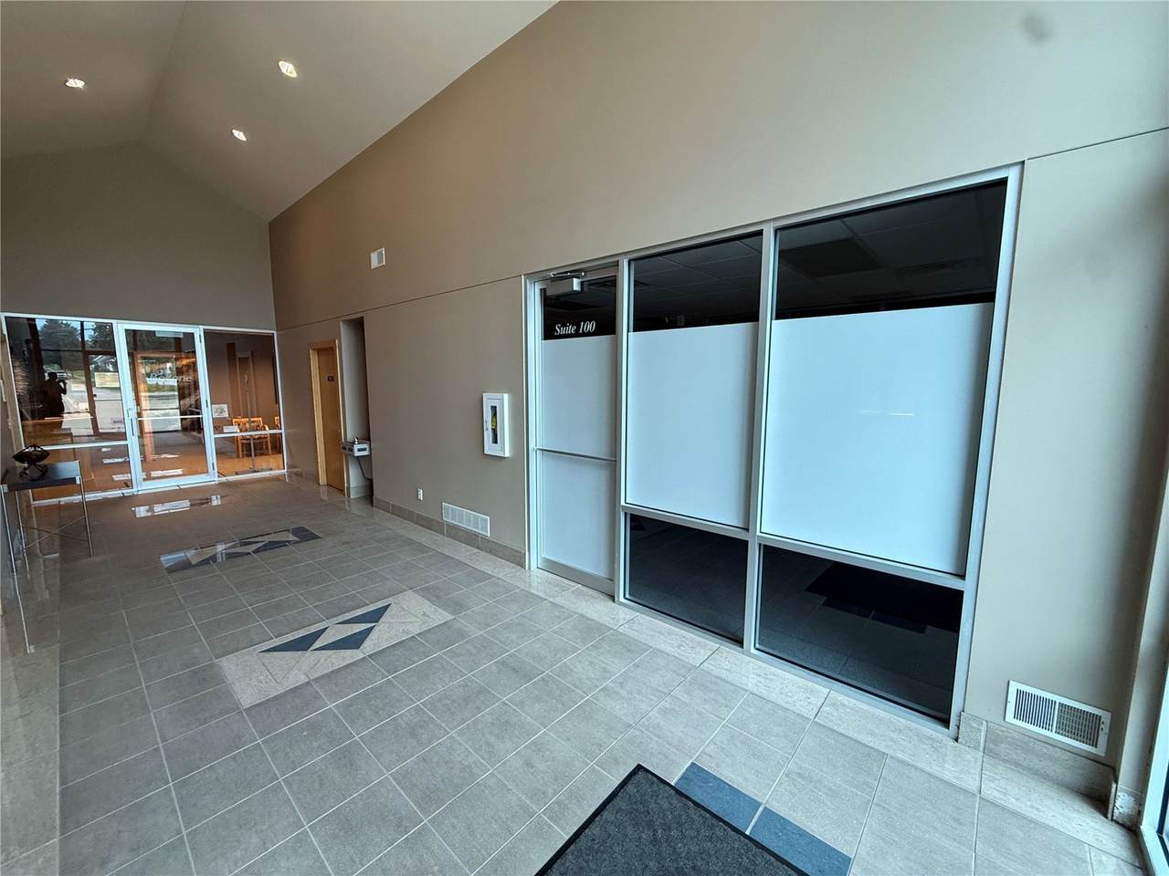 https://bt-photos.global.ssl.fastly.net/cedarrapids/1280_boomver_2_2605843-2.jpg