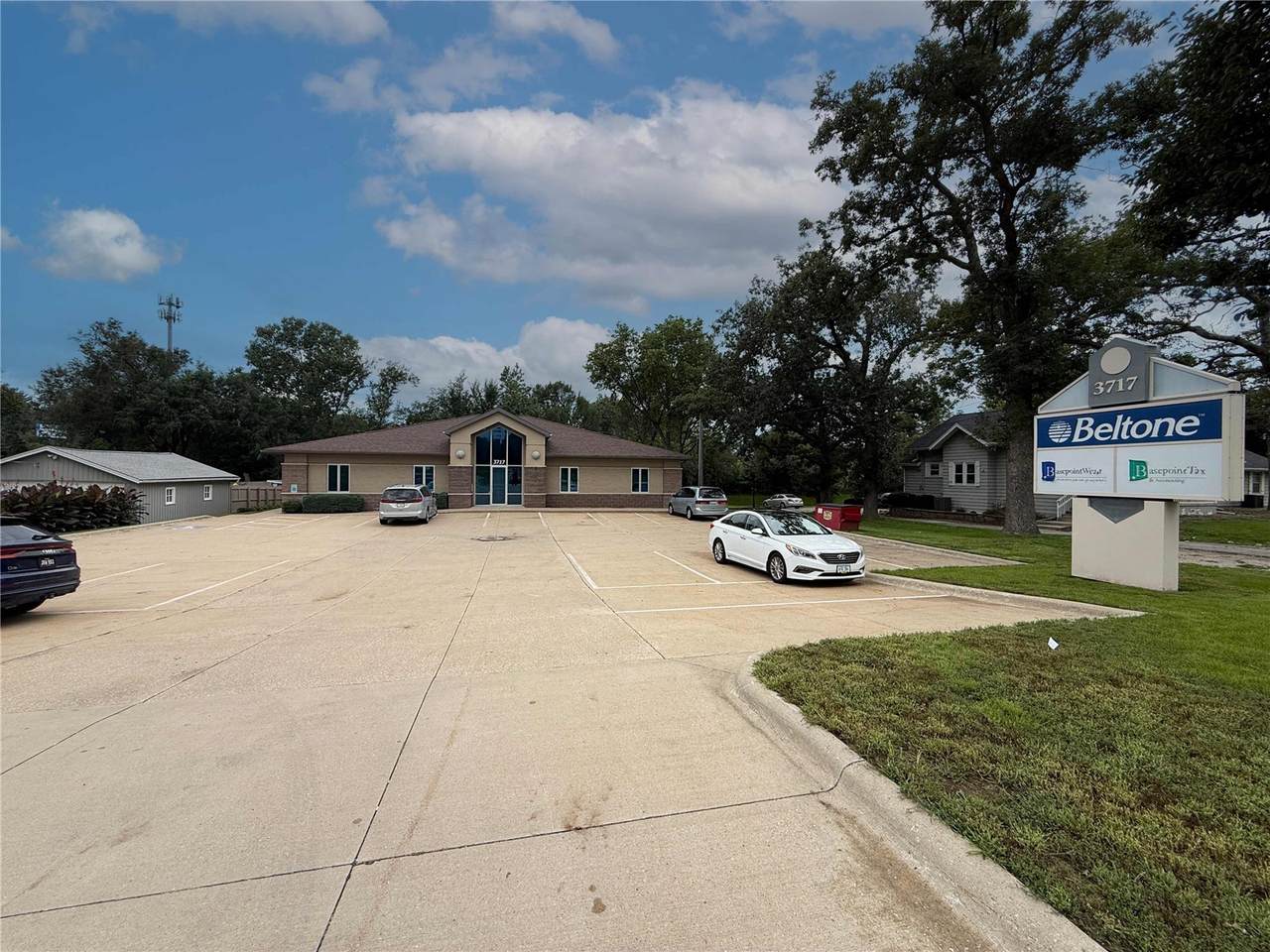 https://bt-photos.global.ssl.fastly.net/cedarrapids/1280_boomver_2_2605844-2.jpg