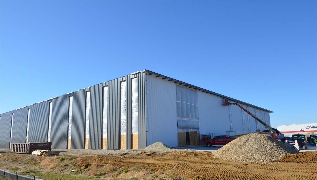 655 Capital Drive - Photo 1
