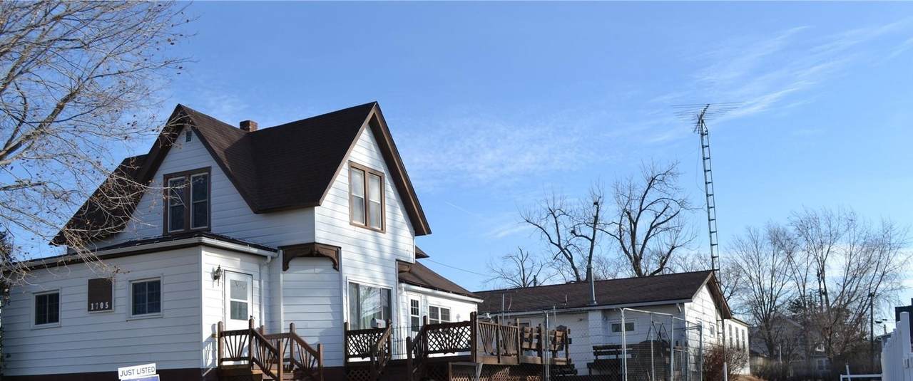 1705 7th Ave - Photo 1