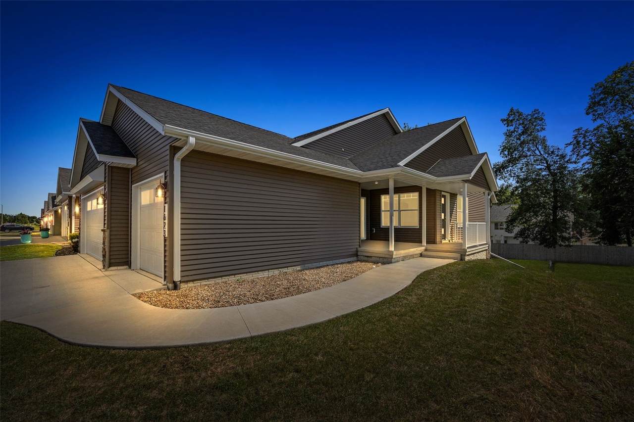 https://bt-photos.global.ssl.fastly.net/cedarrapids/1280_boomver_1_2408613-2.jpg