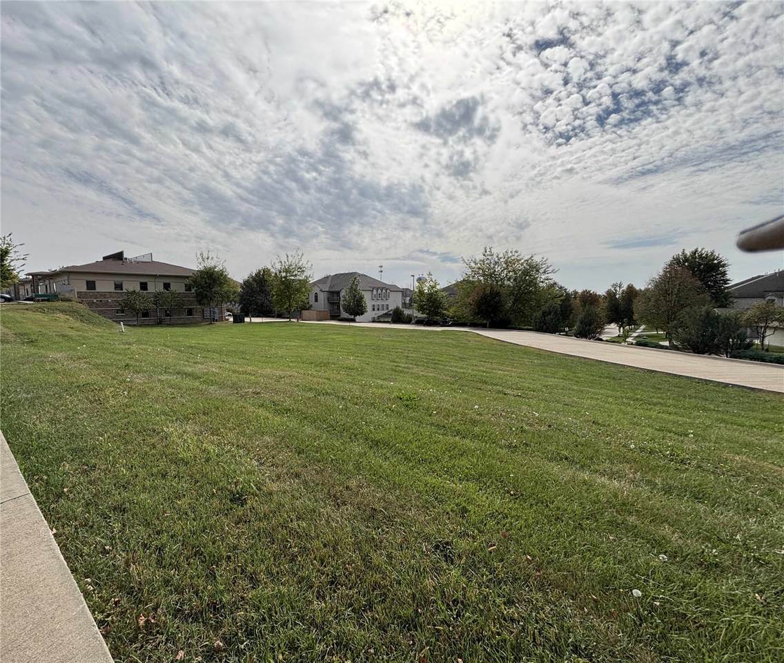 2856 Coral Court - Photo 1