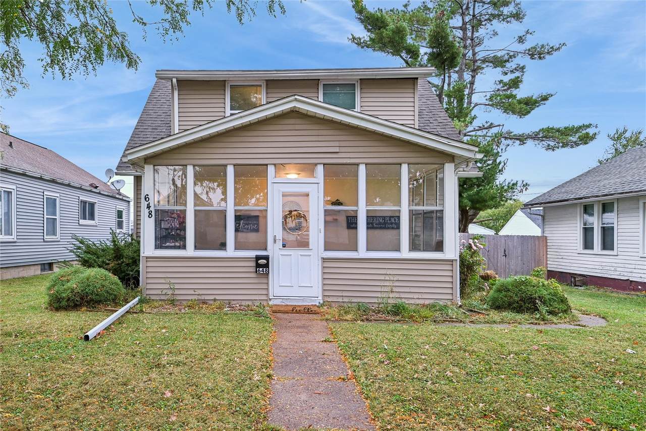 648 22nd Avenue - Photo 1