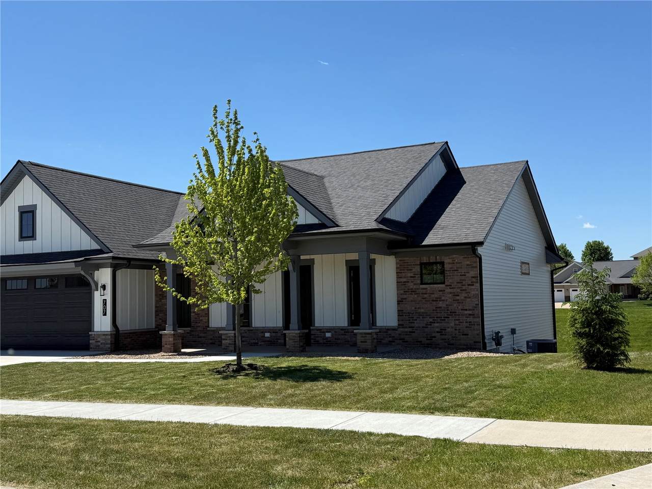 https://bt-photos.global.ssl.fastly.net/cedarrapids/1280_boomver_3_2508983-2.jpg