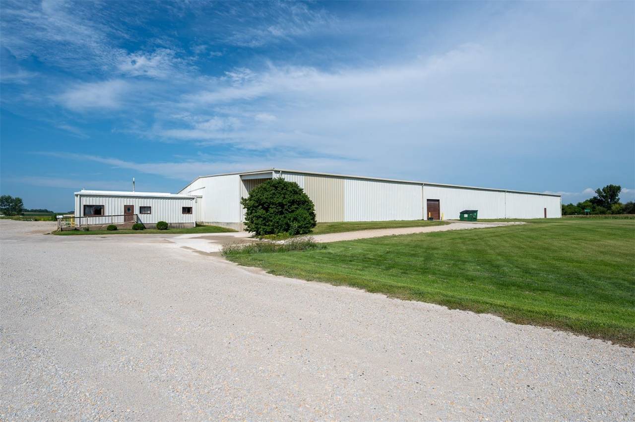 https://bt-photos.global.ssl.fastly.net/cedarrapids/1280_boomver_3_2509873-2.jpg