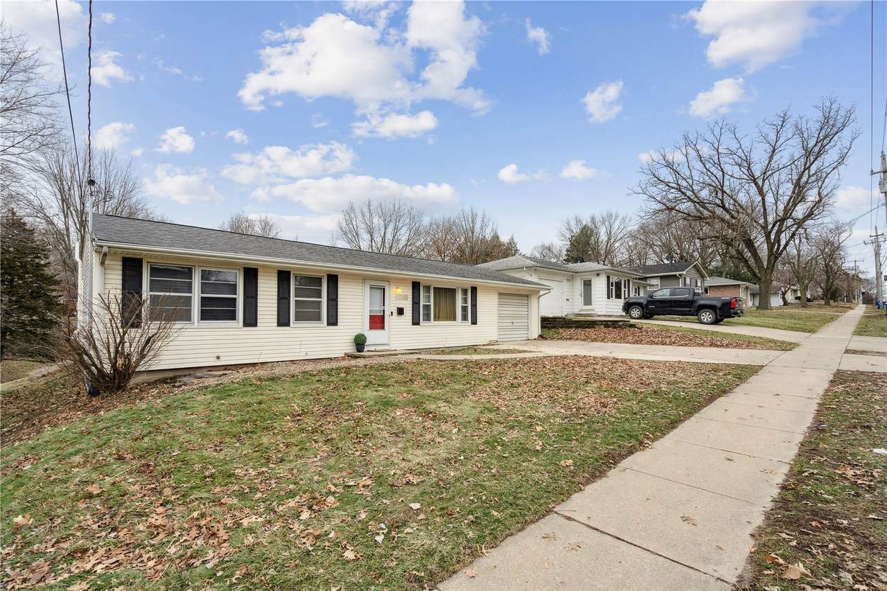 https://bt-photos.global.ssl.fastly.net/cedarrapids/1280_boomver_3_2600132-2.jpg