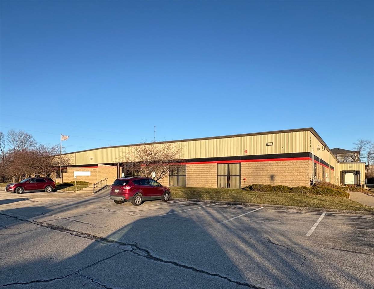 6060 Huntington Court - Photo 1