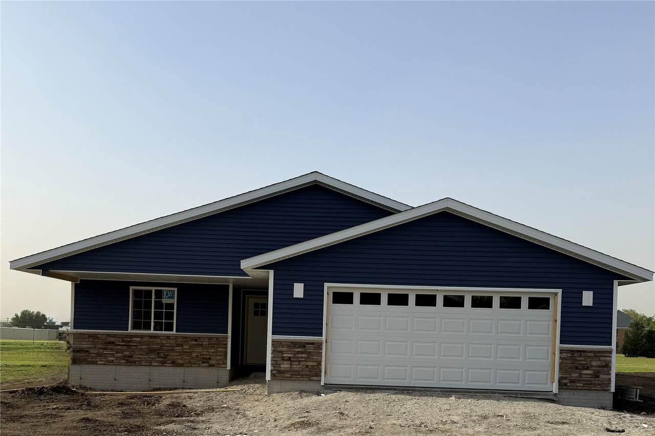 913 13th - Photo 1