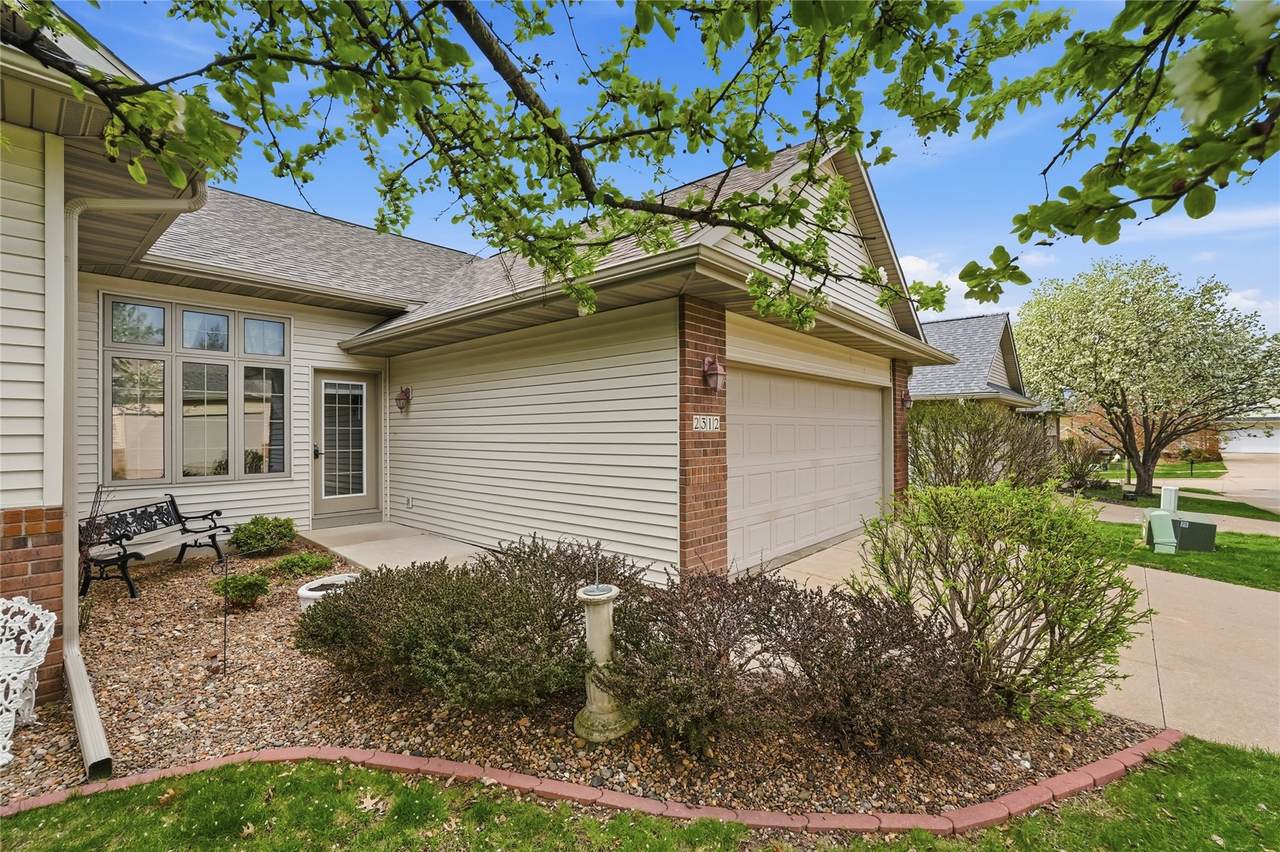 2312 Belmont Drive - Photo 1