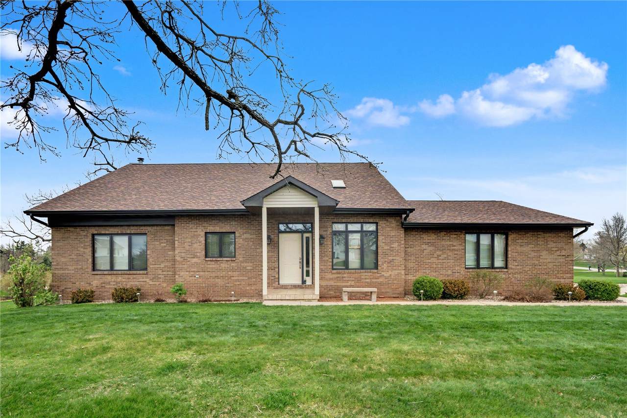 https://bt-photos.global.ssl.fastly.net/cedarrapids/1280_boomver_2_2602674-2.jpg