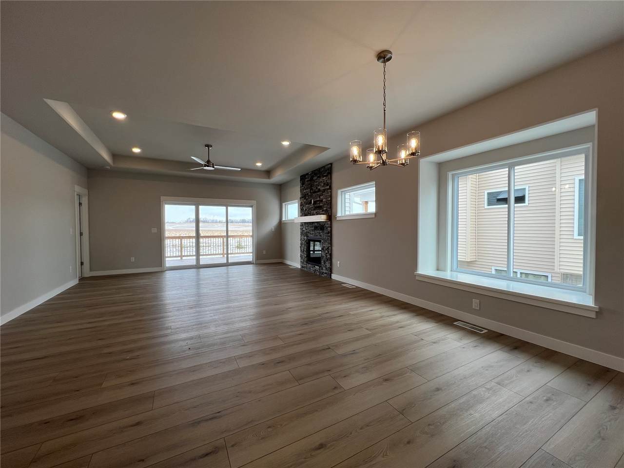 https://bt-photos.global.ssl.fastly.net/cedarrapids/1280_boomver_3_2603456-2.jpg