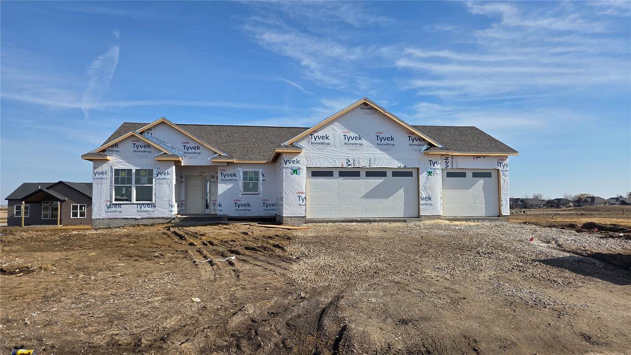 3461 Winchester Drive - Photo 1