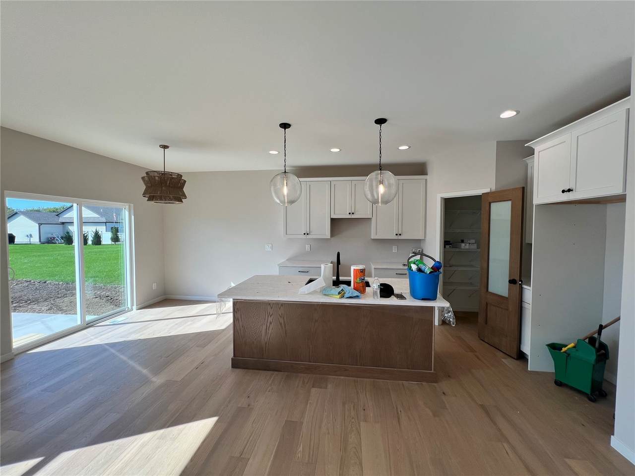 https://bt-photos.global.ssl.fastly.net/cedarrapids/1280_boomver_5_2603281-2.jpg